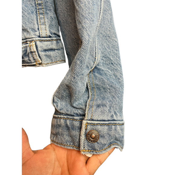 Women’s Levi’s Original Sherpa Trucker Jacket - Picture 7 of 15